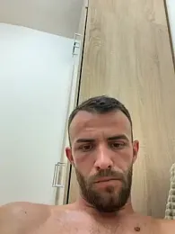 Big_Dick_Titan — stripchatでウェブカムモデルオンライン