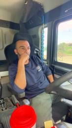 domnuozfutura — cam4でウェブカムモデルオンライン