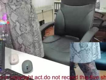 milf_viktoria — Chaturbate stream photo (Mar 2026)