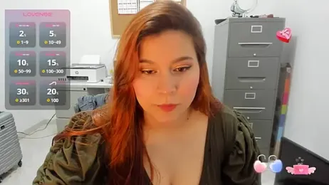 secretarysquirt — Stripchat stream photo (Apr 2025)