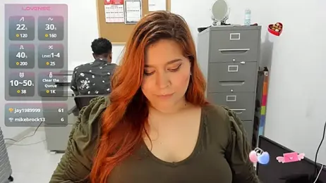 secretarysquirt — Stripchat stream photo (Mar 2025)