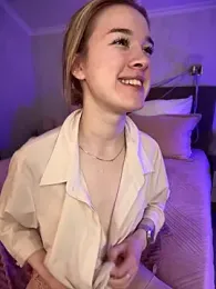 Marryme- — Stripchat stream photo (Mar 2026)