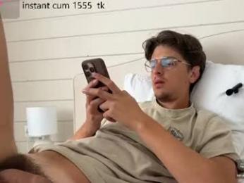 yourhotchristian — chaturbateでウェブカムモデルオンライン