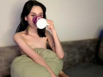 Lola-Aura — Bongacams stream photo (May 2026)