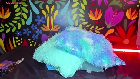 Sweet_hot_mia — Stripchat stream photo (Apr 2025)