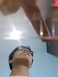 Q24Q- — stripchatでウェブカムモデルオンライン