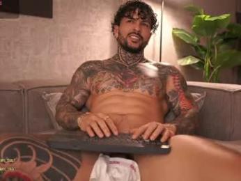 mariano_costa — chaturbateでウェブカムモデルオンライン