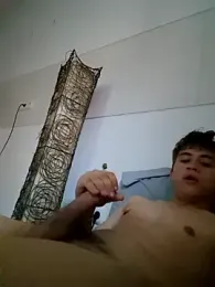 lutschihnmir20 — Stripchat stream photo (Aug 2025)