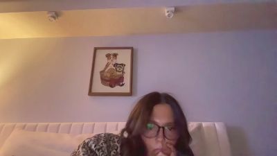 Curvywhitegirl — cam4