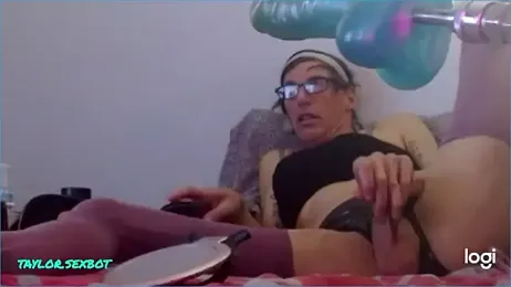 Taylorsexbot — Stripchat stream photo (Mar 2026)