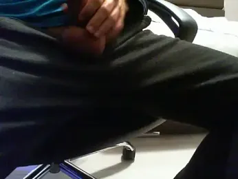 pasiuni — Stripchat stream photo (Nov 2023)