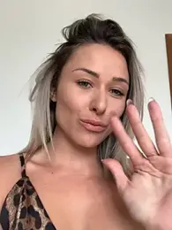 petrouchkaaa_ — Stripchat stream photo (Mar 2026)