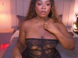 nicoleth28 — Camsoda stream photo (Aug 2026)