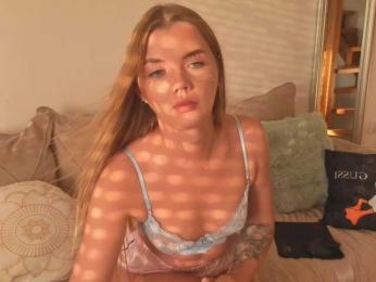 CarrieBradshaww — bongacams
