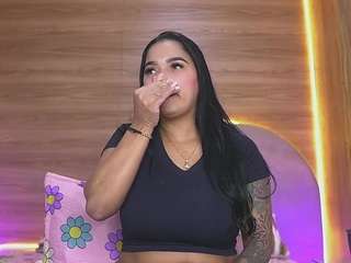 violeta-evanz — Camsoda stream photo (Mar 2026)