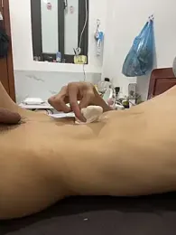 NniuAh — Stripchat stream photo (Mar 2026)