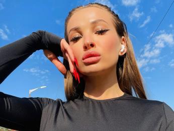 KatyMonro — Livejasmin stream photo (May 2025)