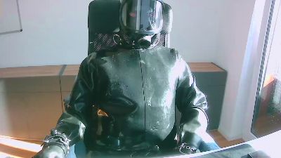 rubber_bln — Cam4 stream photo (Apr 2026)