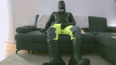 rubber_bln — Cam4 stream photo (Mar 2026)