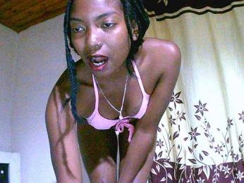 laetitianah — Bongacams stream photo (Jun 2025)