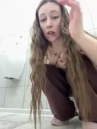 FroggyAnna — stripchatでウェブカムモデルオンライン