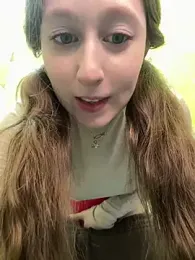 FroggyAnna — stripchatでウェブカムモデルオンライン