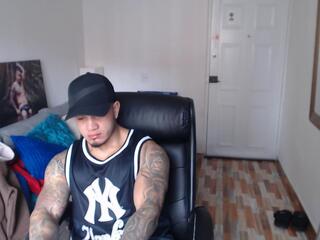 Joe Ford — flirt4freeでウェブカムモデルオンライン