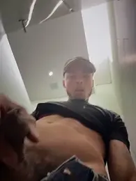Eros_lee — Stripchat stream photo (May 2026)