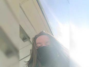 Angelia22 — bongacamsでウェブカムモデルオンライン