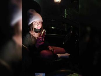 Angelia22 — bongacamsでウェブカムモデルオンライン