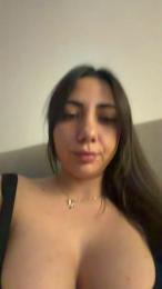 airam22 — Cam4 stream photo (Apr 2026)