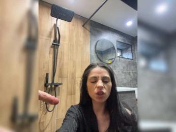 -Lili — bongacamsでウェブカムモデルオンライン