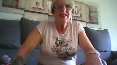 claudia2210 — Cam4 profile photo