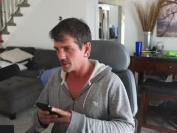 deviantill — Chaturbate stream photo (Apr 2026)