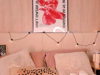 Mia Brooklyn — Flirt4free stream photo (Mar 2026)