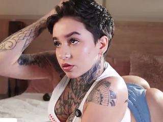 alicee-love — Camsoda stream photo (Mar 2026)