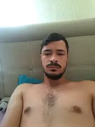 Yigitoztrk71 — Stripchat stream photo (Aug 2026)
