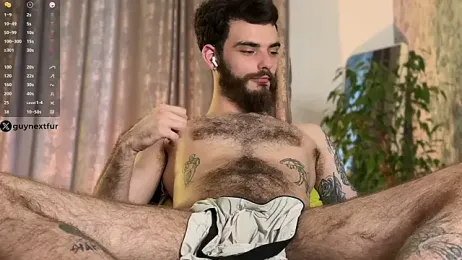 guynextfurr — Stripchat stream photo (May 2026)
