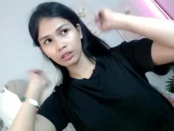 momi_khem019 — Chaturbate profile photo