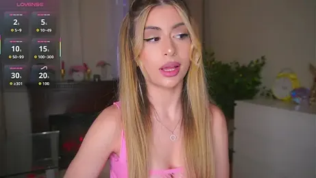 GeorginaHarn — stripchatでウェブカムモデルオンライン