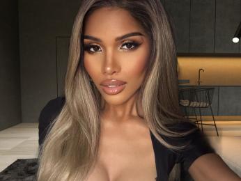 ShantalMolly — Livejasmin stream photo (Jul 2025)