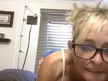 Johncind3 — Stripchat stream photo (Sep 2025)