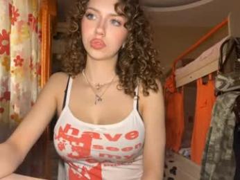 kaleighbourek — Chaturbate stream photo (Apr 2026)