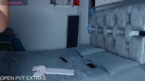 Ivyquenn — Stripchat stream photo (Aug 2026)