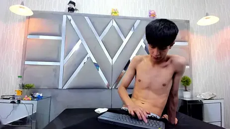 MikeHunteer — Stripchat stream photo (Sep 2026)
