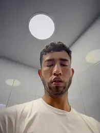 liam_bronw — stripchatでウェブカムモデルオンライン