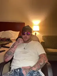 Livingpuddle — Stripchat stream photo (Sep 2026)