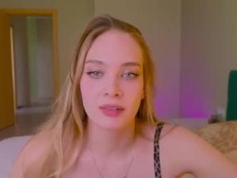 peachcreamcouple — Chaturbate stream photo (May 2026)