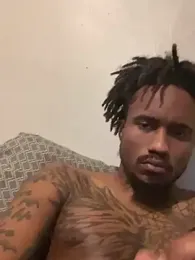 youngbull_dada — Stripchat stream photo (Feb 2026)