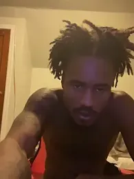 youngbull_dada — Stripchat stream photo (Mar 2026)